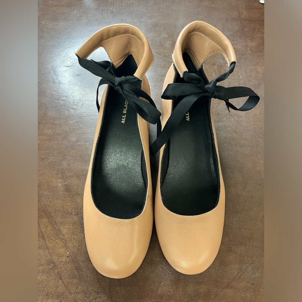 All black shoes